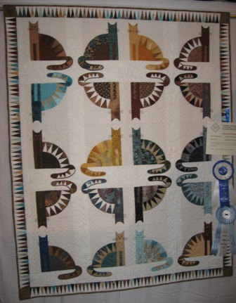 Extra large photo to show quilting